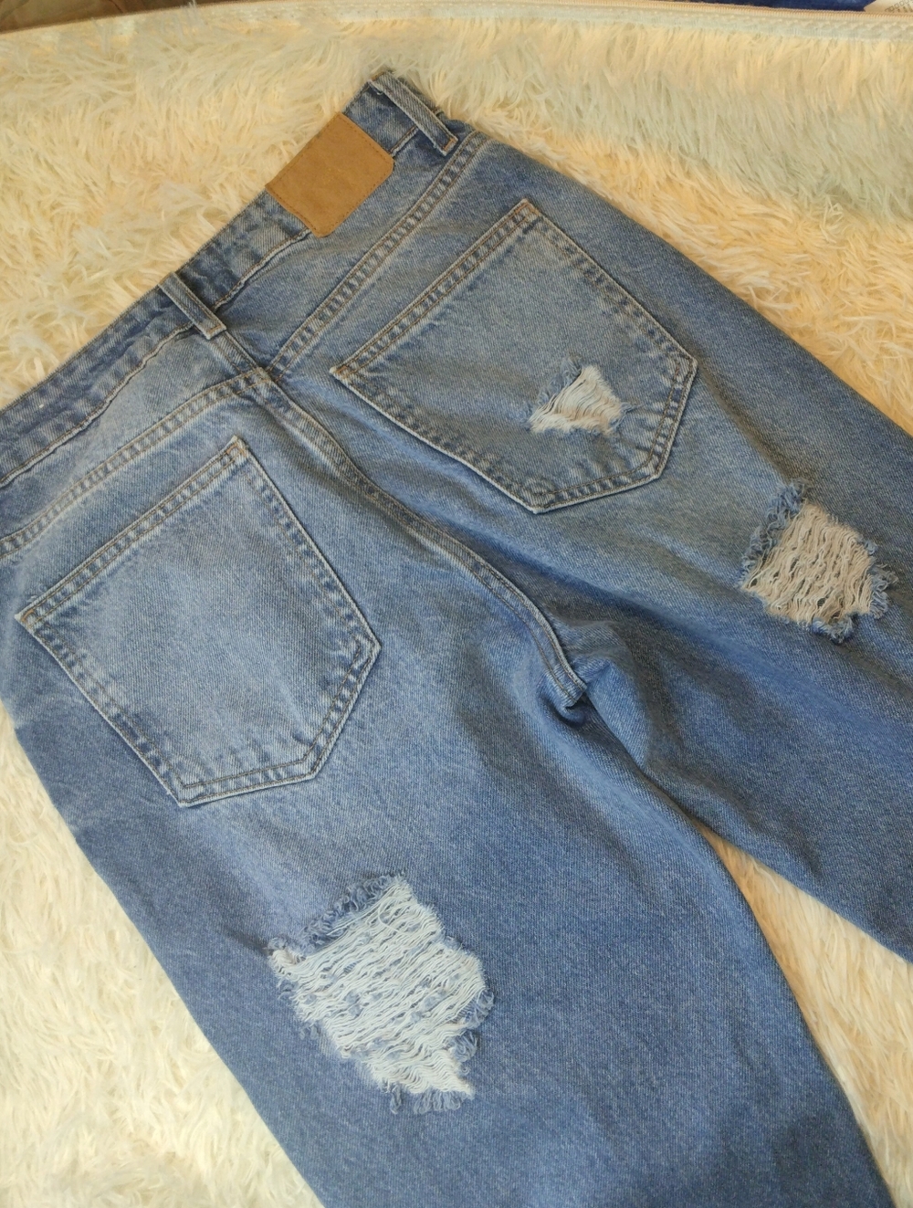 ZARA Ripped Mom Fit Jean Size 6 - Picture 6 of 10